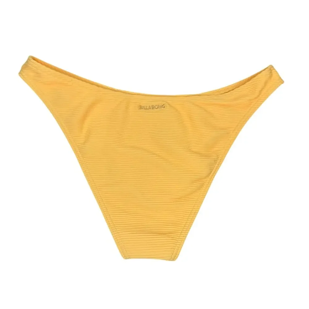 Billabong nwt tanlines